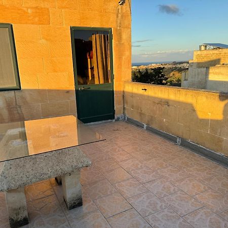 מלון נדור Tal-Bir Farmhouse מראה חיצוני תמונה